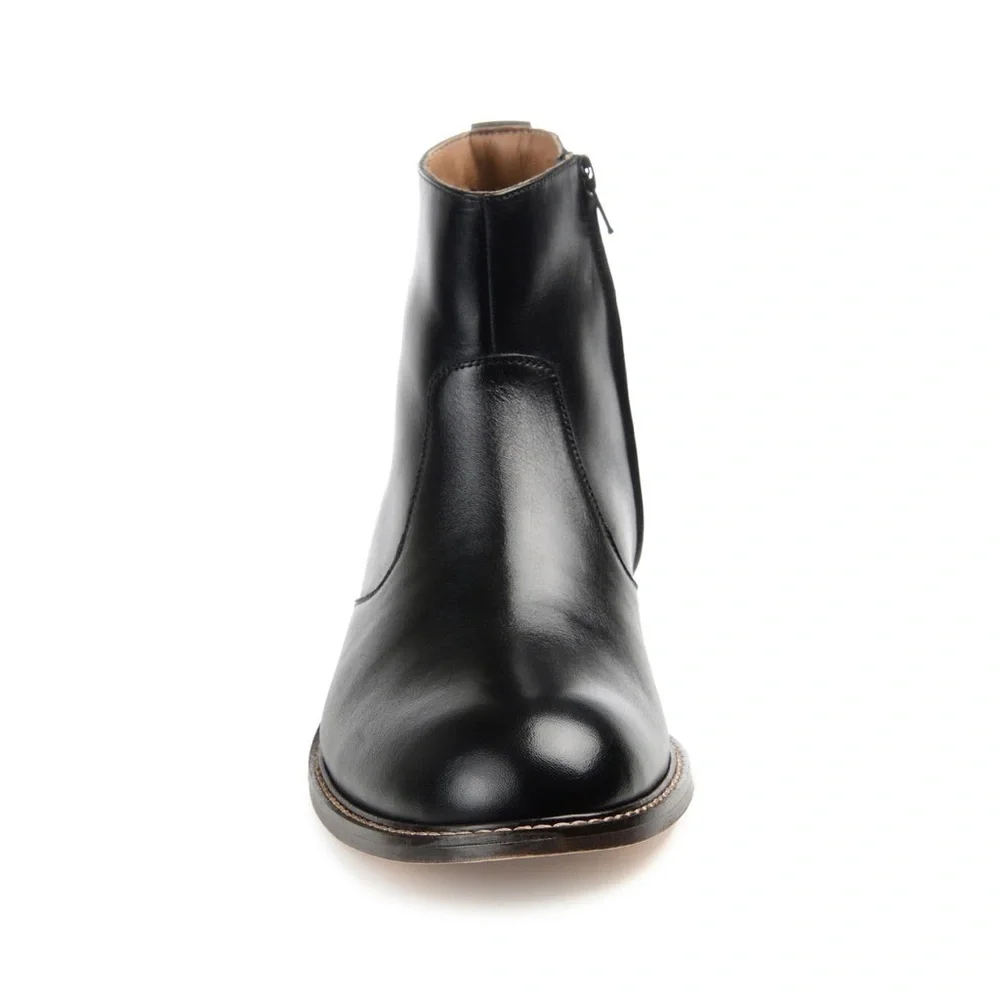 FAUST By Thomas & Vine